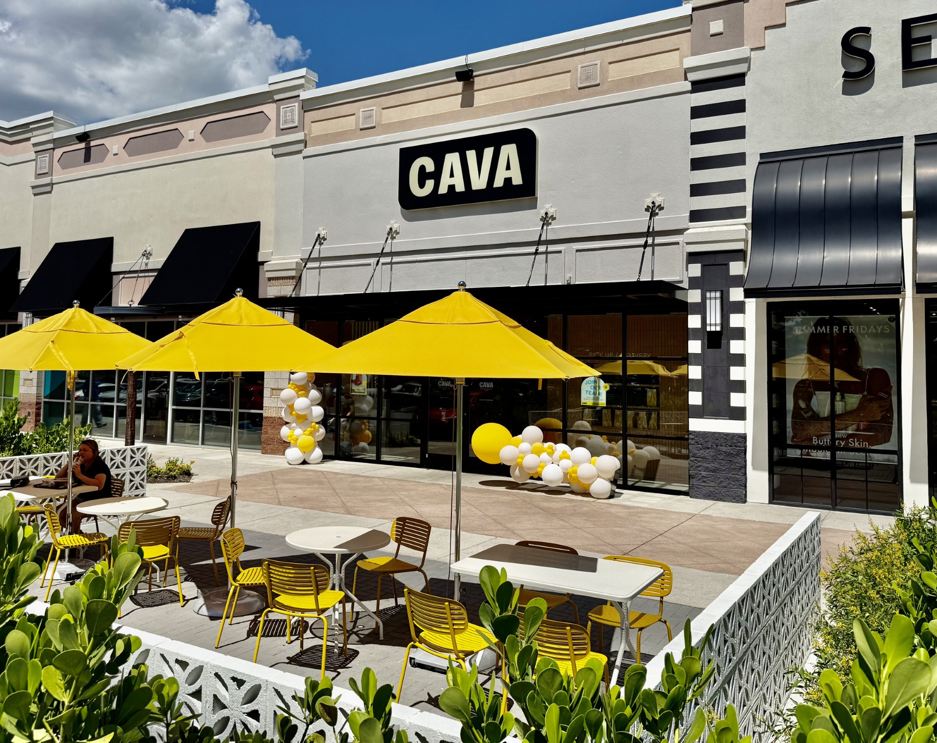 CAVA – Waterford Lakes