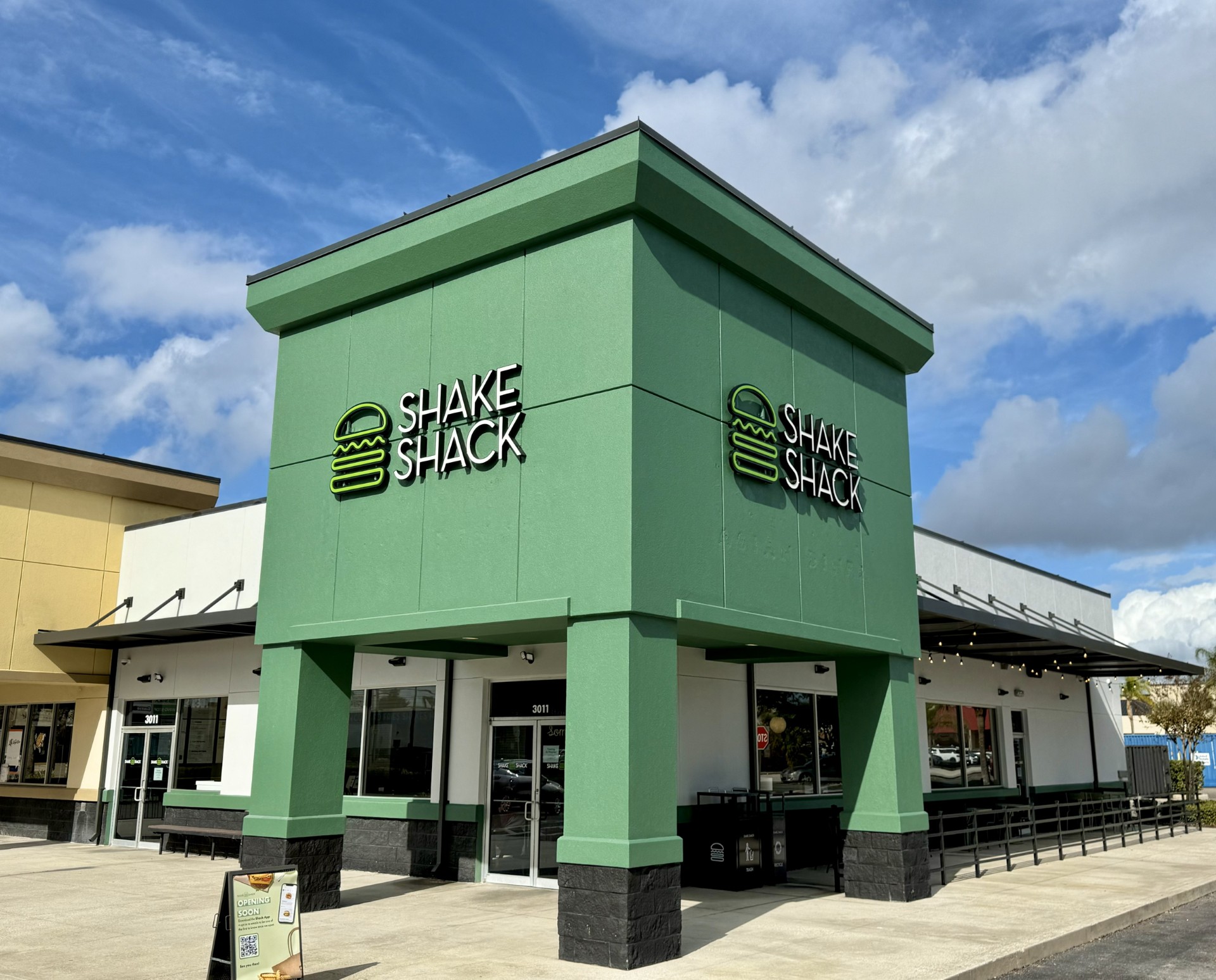 Shake Shack – East Colonial